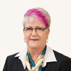 Elliotts Team 2021 Anne